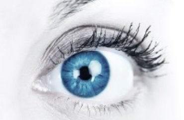 Klastingos akių ligos atslenka nepastebimai